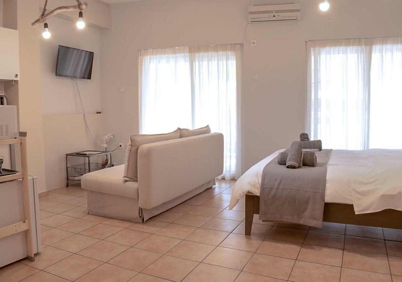 Apartament Athens Modern Minimalistic Sunny Studio With Balcony Zewnętrze zdjęcie