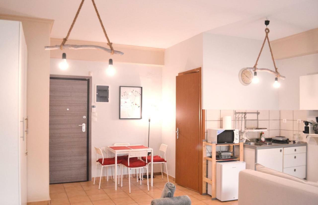 Apartament Athens Modern Minimalistic Sunny Studio With Balcony Zewnętrze zdjęcie